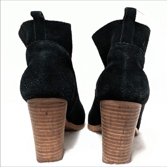 Crown Vintage: Darcie suede stacked heel booties - Picture 5 of 7